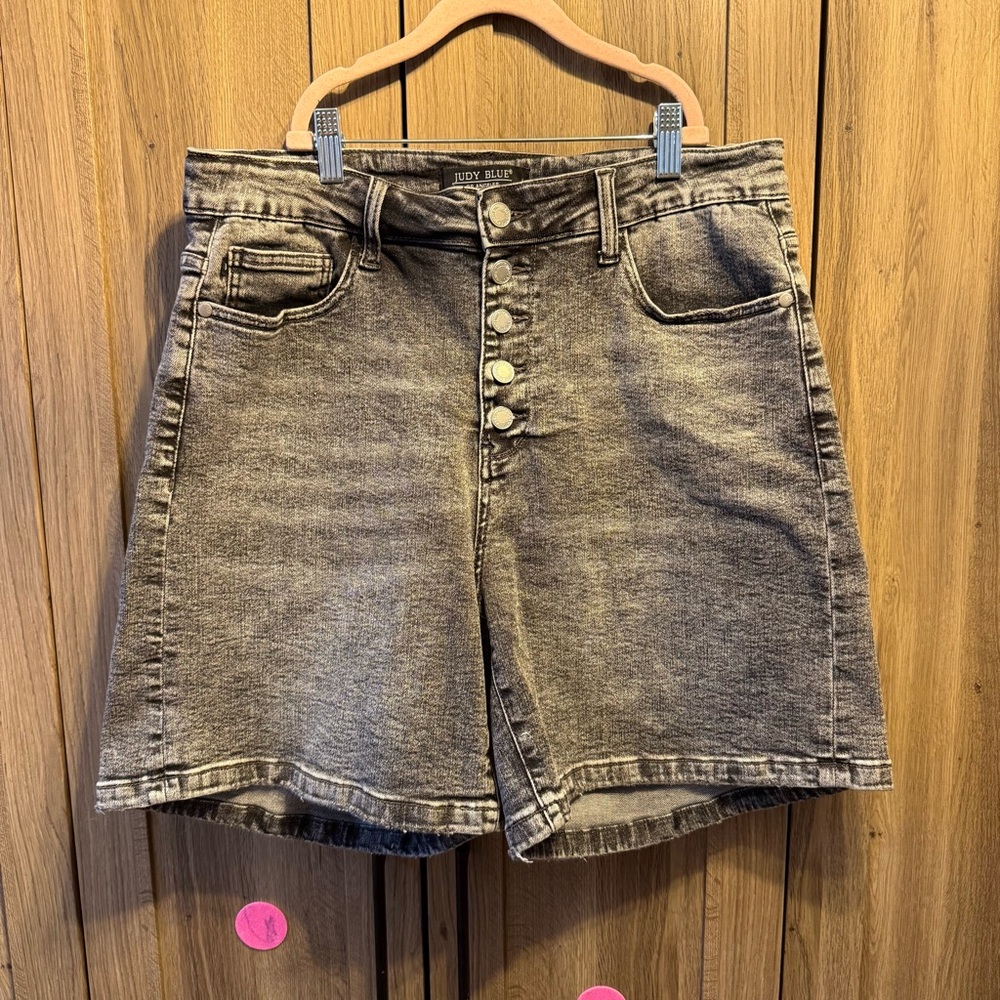 Judy Blue Charcoal Gray Button Fly Shorts Size 1XL